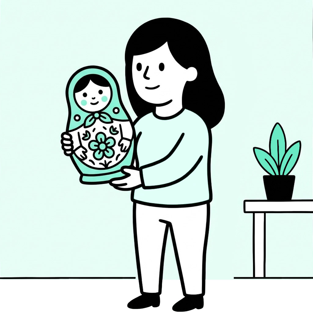 Mujer sosteniendo una matrioska como metáfora de un topic cluster SEO